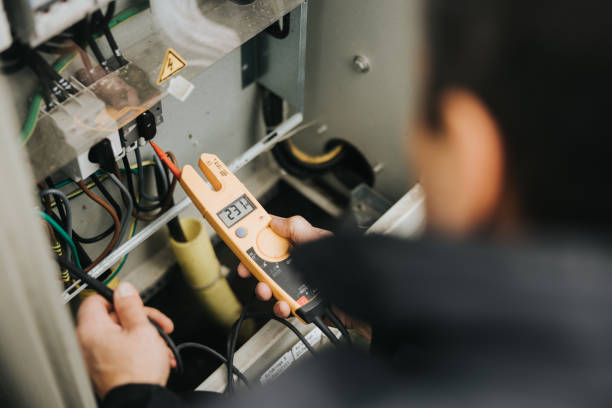 Best Emergency Electrical Repair  in Johnson Creek, WI