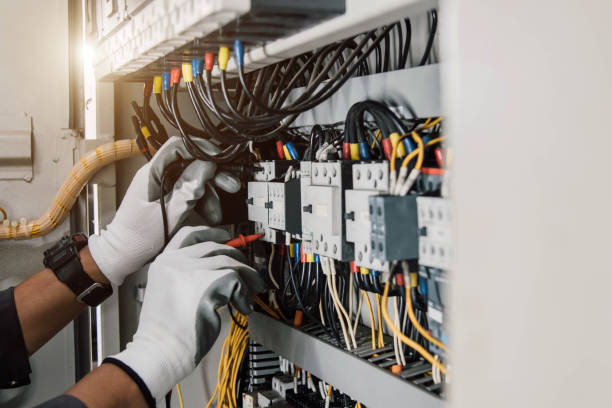 Best 24-Hour Electrician  in Johnson Creek, WI